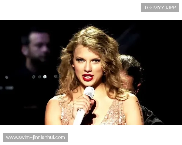 霉霉与足球明星的浪漫邂逅与情感波动解析